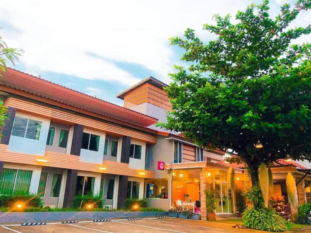 Winhouse Hotel Nan Εξωτερικό φωτογραφία